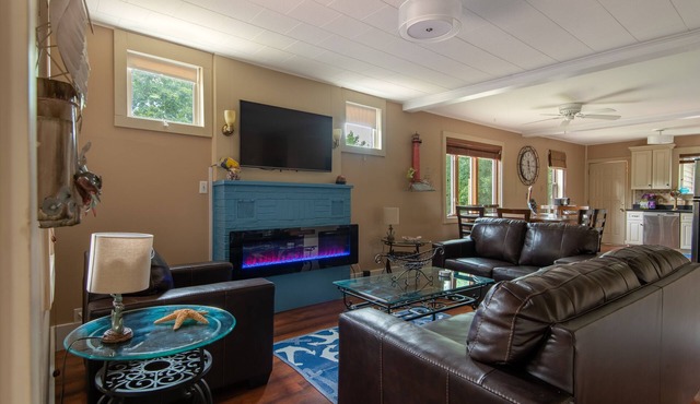 All You Need Is Your Fur Baby And The Beach! (% of each stay donated to rescue)