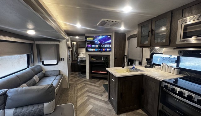 All You Need RV Dream Suite