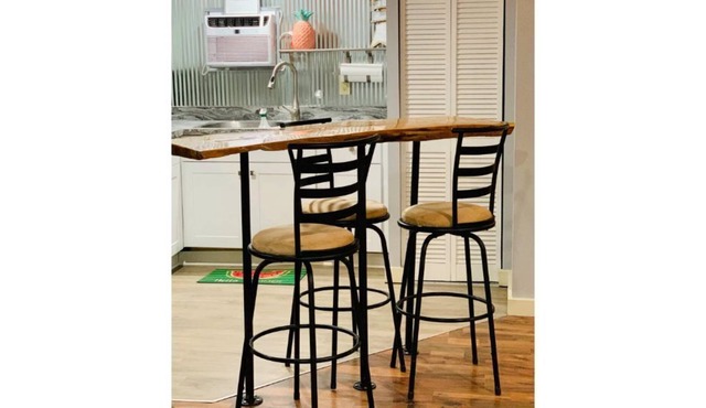 Allegheny River/View/Launch Pets Welcome