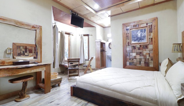 Alloyna Country Cottage
