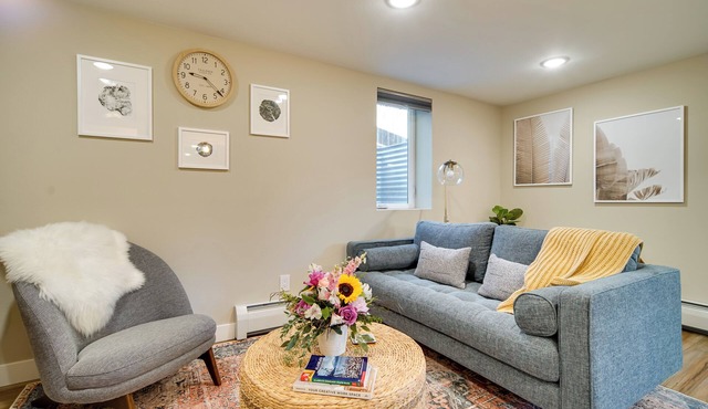 Alluring Anchorage Apt - Walk to Coastal Trl!