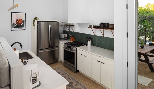 Alluring Sophistication Meets Mid-Century Chic