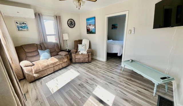 Alma Shore Lane Suites & Cottages