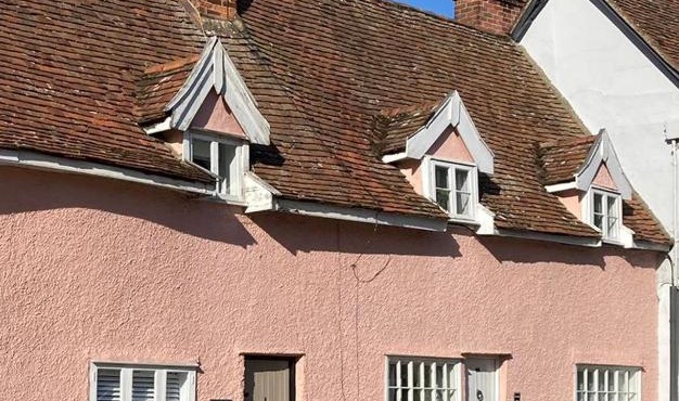 Almond Cottage Clare - 2 bedroom English Cottage