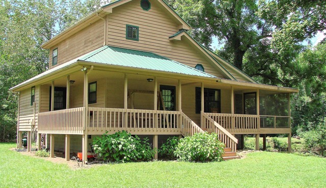 Almost Heaven - A perfect riverfront getaway in Western NC