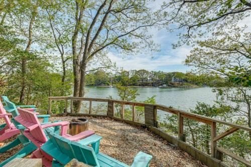 Almost Heaven Coan River Waterfront Suite and Dock