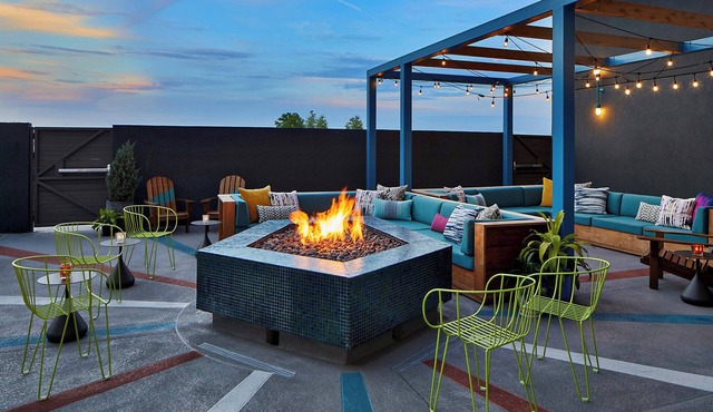 Aloft Chattanooga Hamilton Place