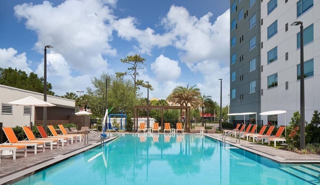 Aloft Orlando | 2 Queen Room | Minutes to Universal Orlando & EPIC Universe