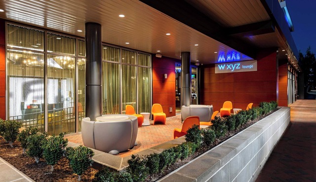 Aloft Savannah Downtown Historic District