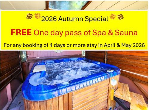 Aloha Bayside 7 bedroom holiday house sleeps 23 Spa Sauna and Garden Views