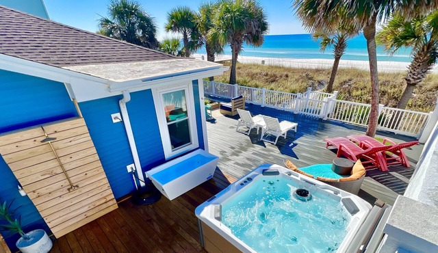 ALOHA BEACH HOUSE RETREAT. Hot tub, SAUNA, Cold plunge, GAME ROOM, Putting green