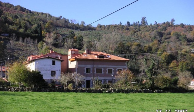 Alojamiento en Cabuérniga, Cantabria, para 4 personas