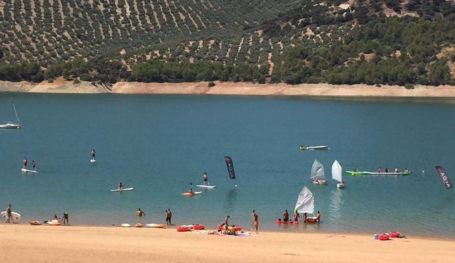Alojamiento Rural Lago de Andalucía - Hostel