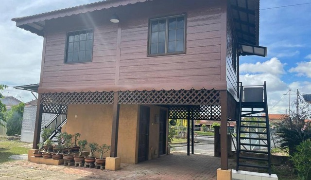 Alor Lanchang Roomstay