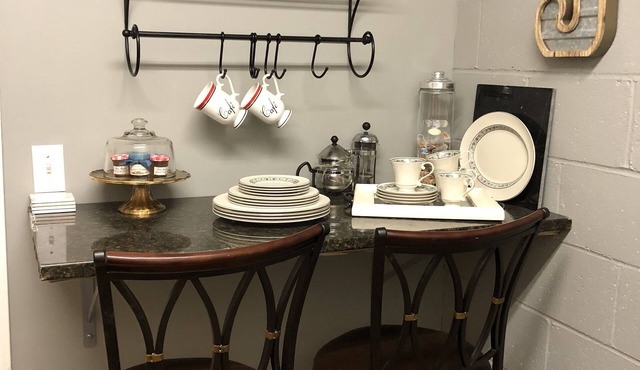 Alora Abode Studio near Furman University