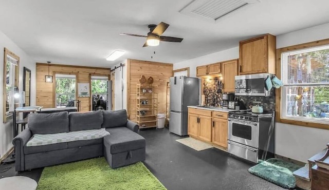 Alpaca Barn on the Hobby Farm free kayaks