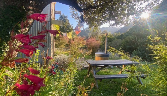 Alpacas Off Grid - Eco Cabin