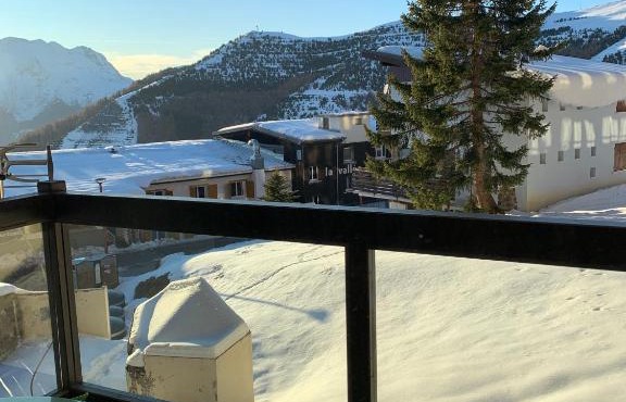 Alpe d'Huez centre L'Ours Blanc