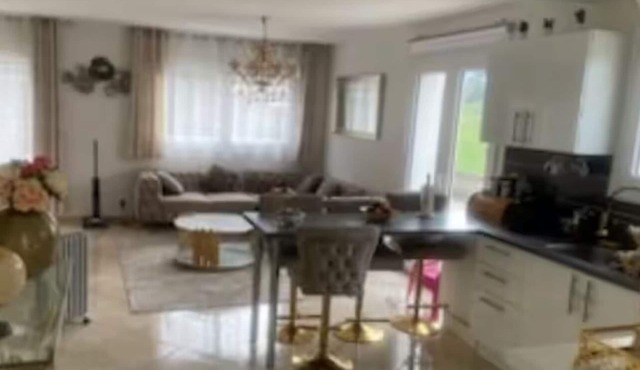 Alpine cocoon 20 minutes from the slopes