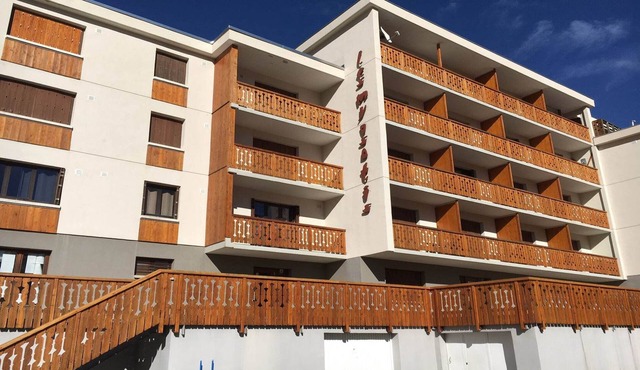 Alpine Comfort with Balcony