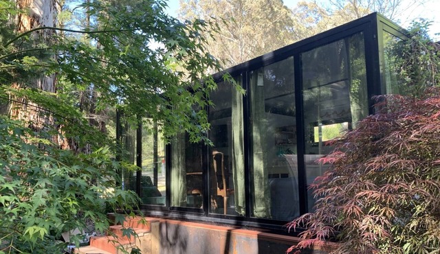 Alpine Creek House: Retreat with sauna & spa, close to Mt Buller - sleeps 10