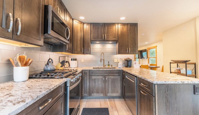 Alpine Drive #106b by Summit County Mountain Retreats