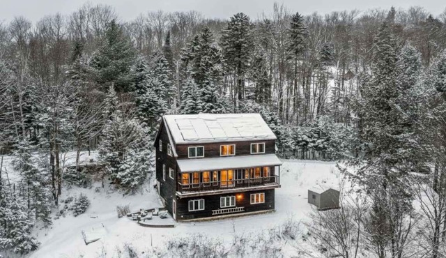 Alpine Falls Chalet: Mountain Views | Ski Haven