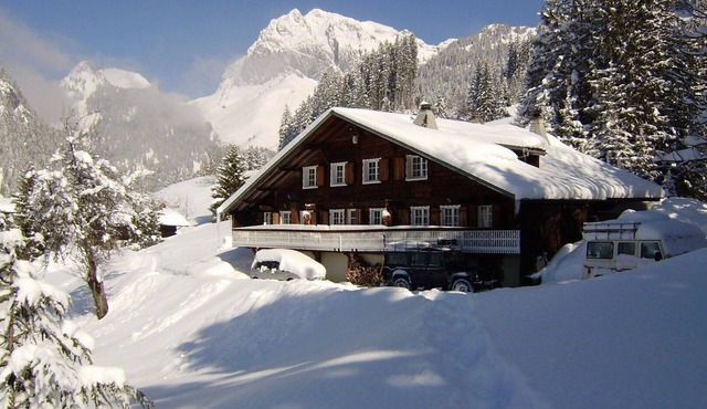 Alpine chalet opposite the slopes in the Portes du Soleil France