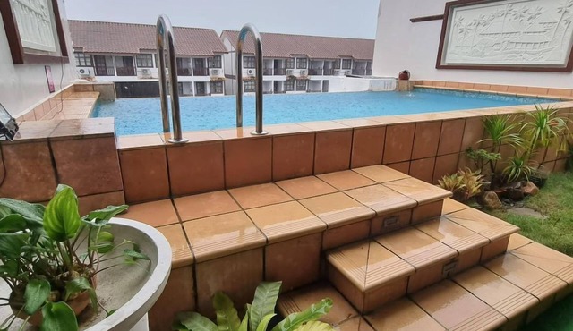 Alpine GLX Grand Pool Villa Upper Unit