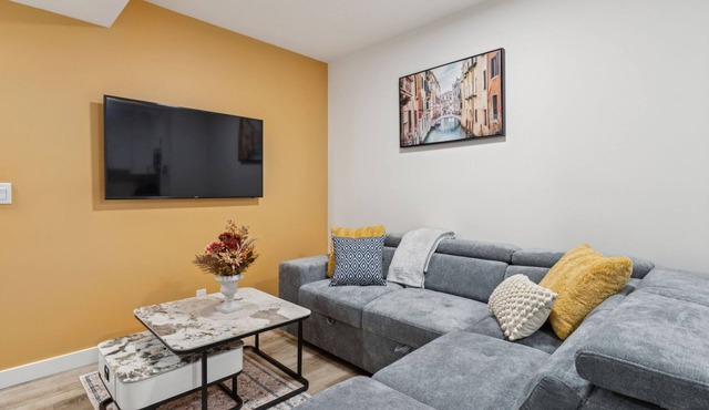 Alpine Grove 2bed Getaway- 15 Mins to DT