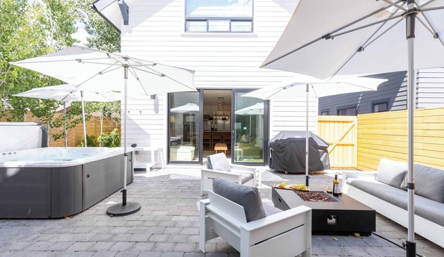 Alpine House in Ketchum with Casita + Hot Tub