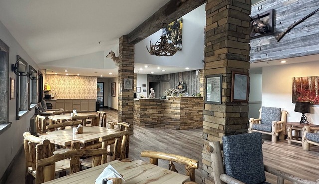 Alpine Inn & Suites