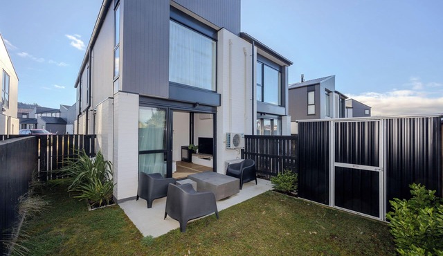 Alpine Junction Townhouse Apartments