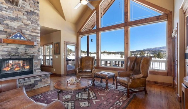 Alpine Lakes Lodge, 35 Acres+Dogs+Kids+Sleeps8