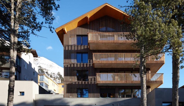 Alpine Lodge Chesa al Parc