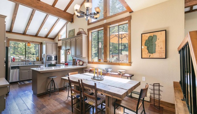 Alpine Meadows Escape - Door to Door Ski Shuttle to Slopes