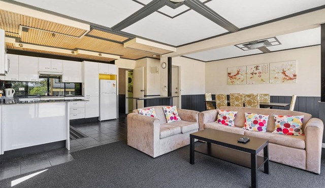 Alpine Mountain View 39 - 3BR l Swimming Pool l Air-Con l WiFi