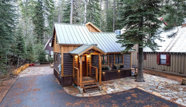 Alpine Retreat - Donner Lake - Walk to West End Beach