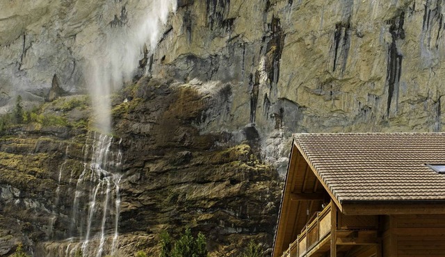 Alpine retreat in the "valley of the waterfalls “ with breath-taking views