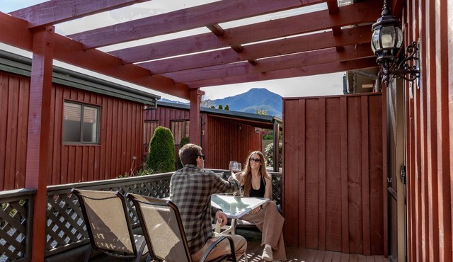 Alpine Springs Motel | Unit 8