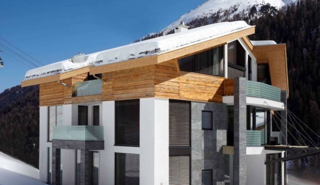 alpinlodge & spa*, (Samnaun-Ravaisch). by Interhome
