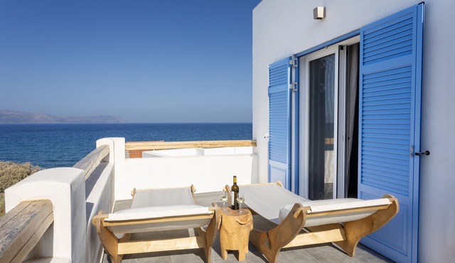 Alsea Seafront Apartments