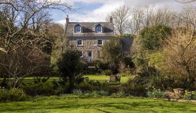 Alsia Mill - Beautifully restored Cornish farmhouse