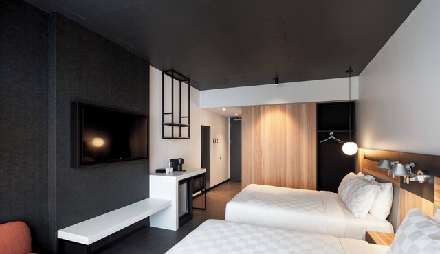 Alt Hotel Ottawa Airport