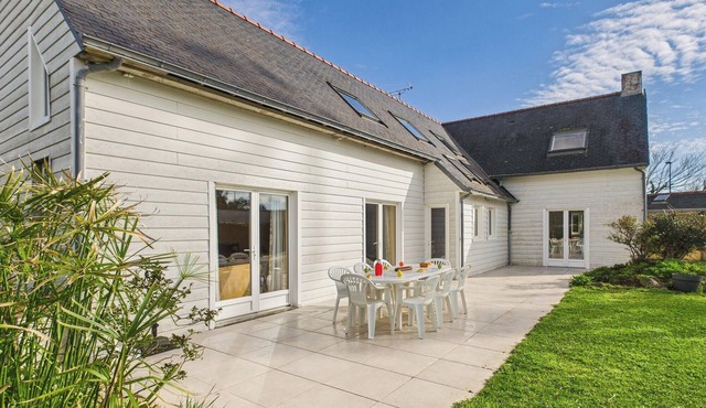 -ALTA- FAMILIALE PROCHE DE LA POINTE DE TREVIGNON