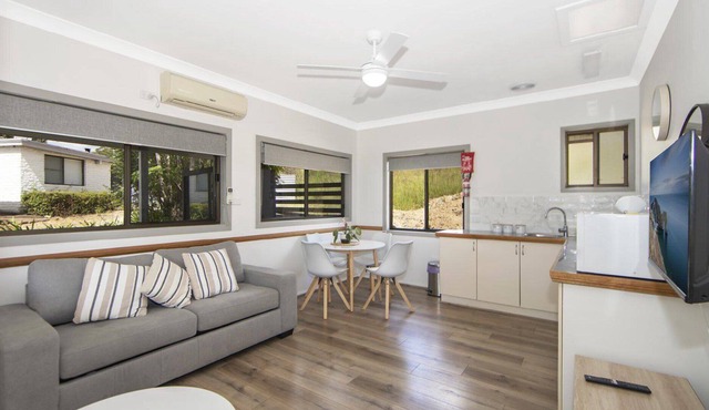 Altamira The Pines, TOP NOTCH