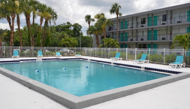 Altamonte Springs Hotel and Suites