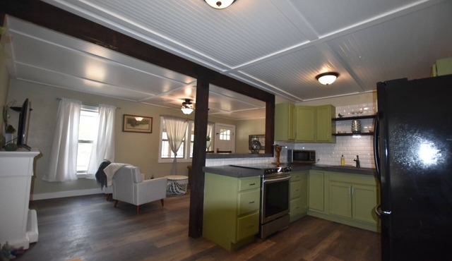 Altitude Adjustment - A cozy two bedroom cabin