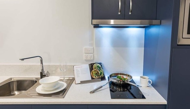 Altitude Motel Apartments