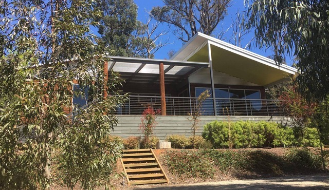 ALUKA - Spectacular Mountain Views